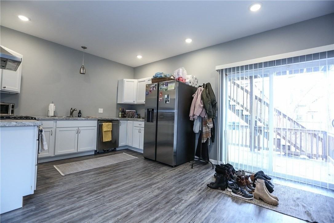 36 Tracy St Unit Down - Photo 4 of 23