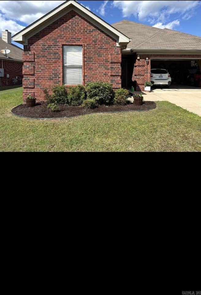 112 Vienne Pl - Photo 2 of 4