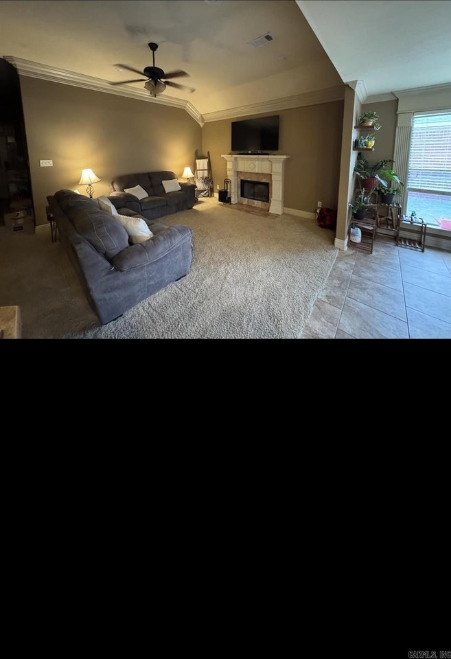 112 Vienne Pl - Photo 4 of 4