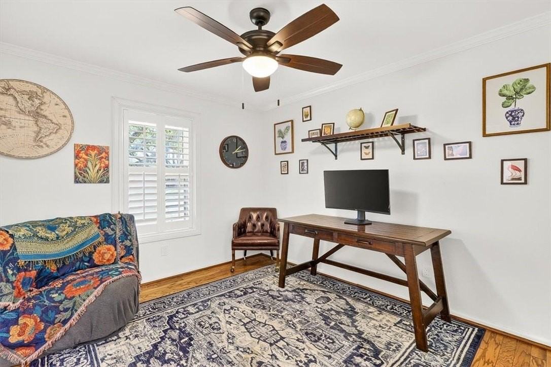 722 Brock Dr - Photo 7 of 40