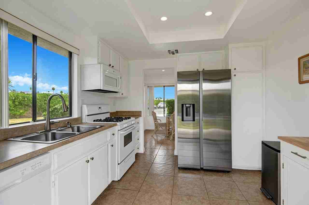 235 Via Rengo - Photo 6 of 16