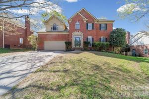 featured image of 214 Southern Cross Ln