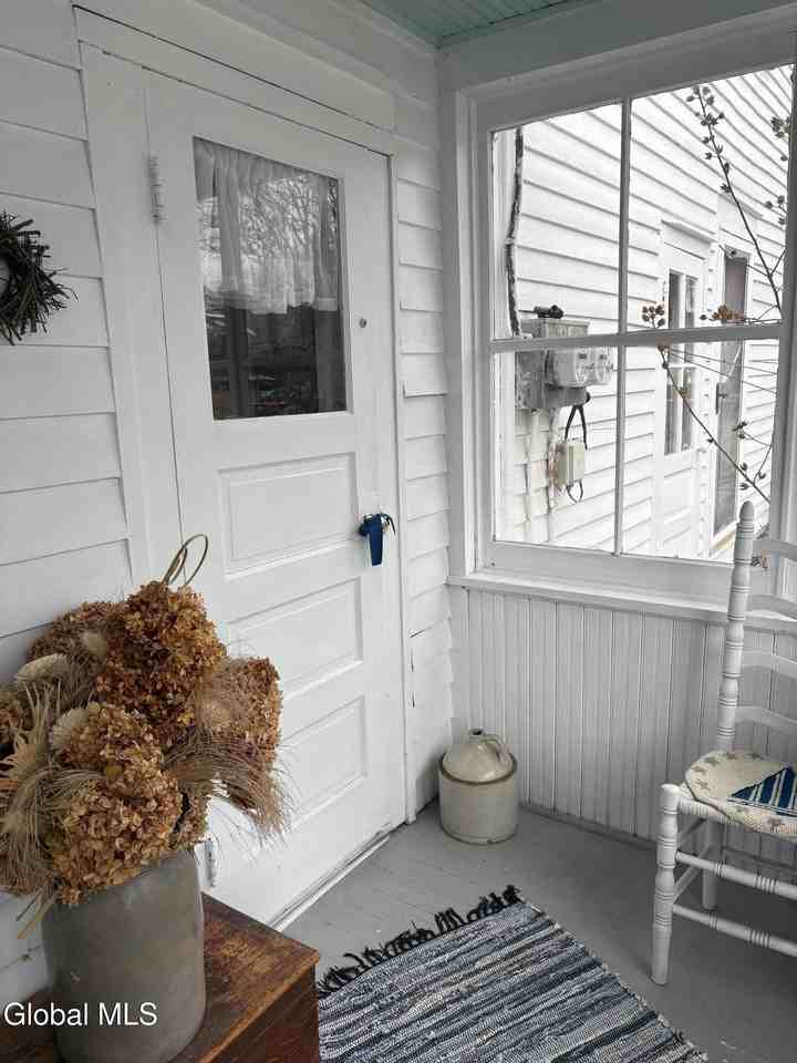 20 Elm Street unit: Apartment - Photo 4 of 22