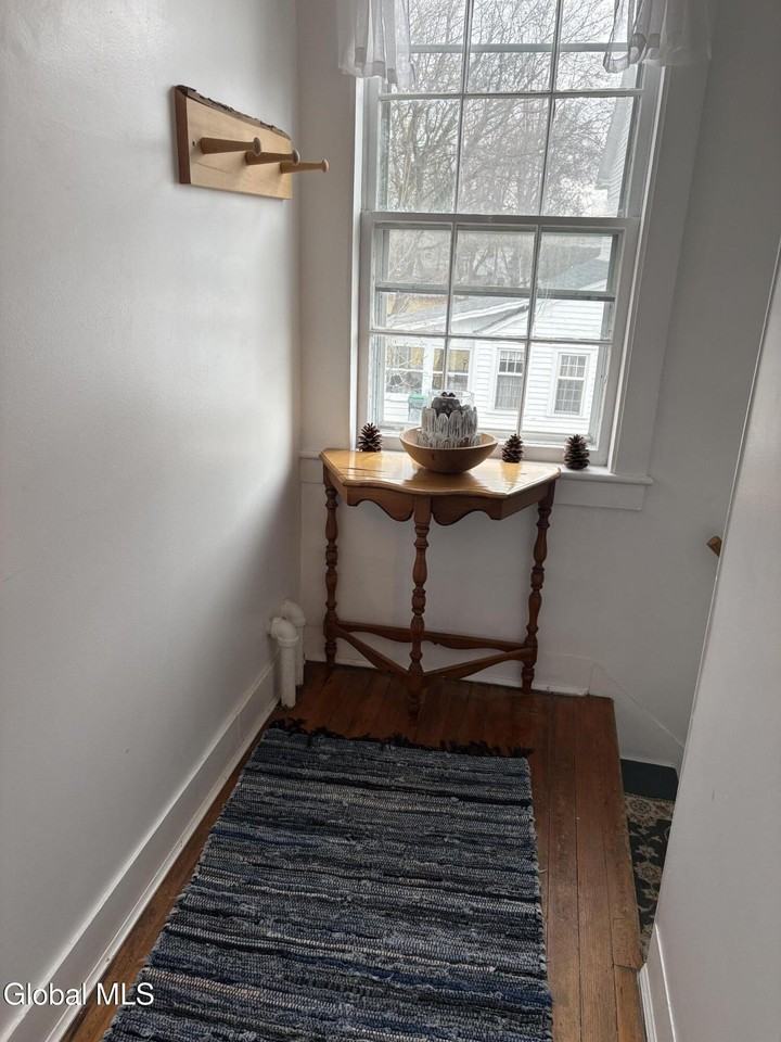 20 Elm Street unit: Apartment - Photo 6 of 22