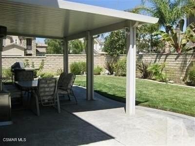 452 Commons Park Dr - Photo 2 of 2