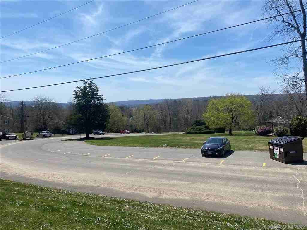 16 Pilgrim Trl Unit F8 - Photo 3 of 14