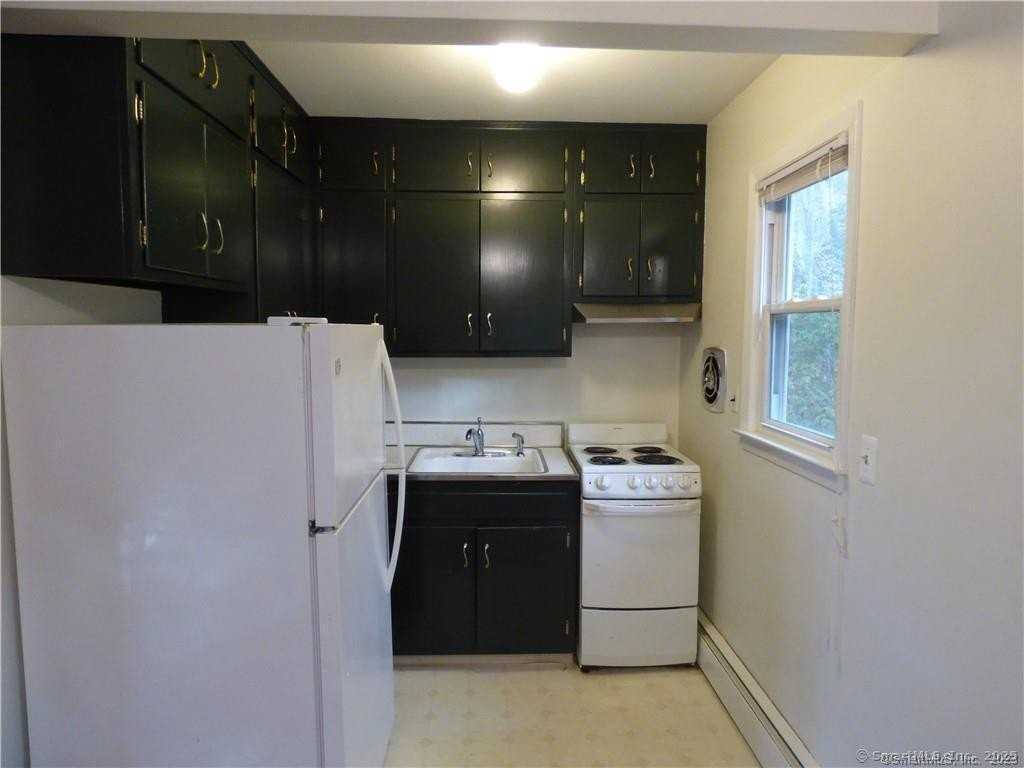 16 Pilgrim Trl Unit F8 - Photo 4 of 14