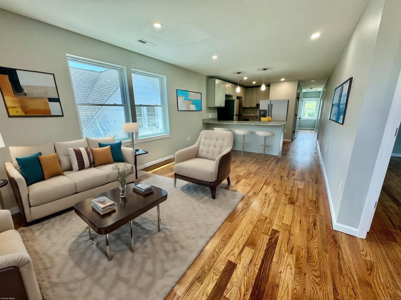 109 Churchill St 3rd Fl - Photo 4 of 13