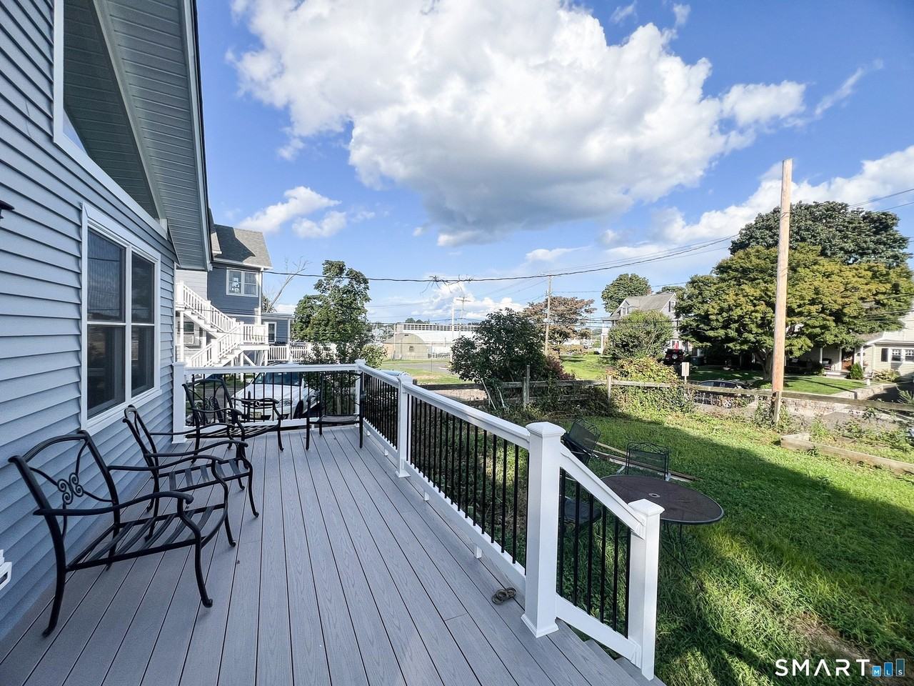 1088 E Broadway - Photo 2 of 15