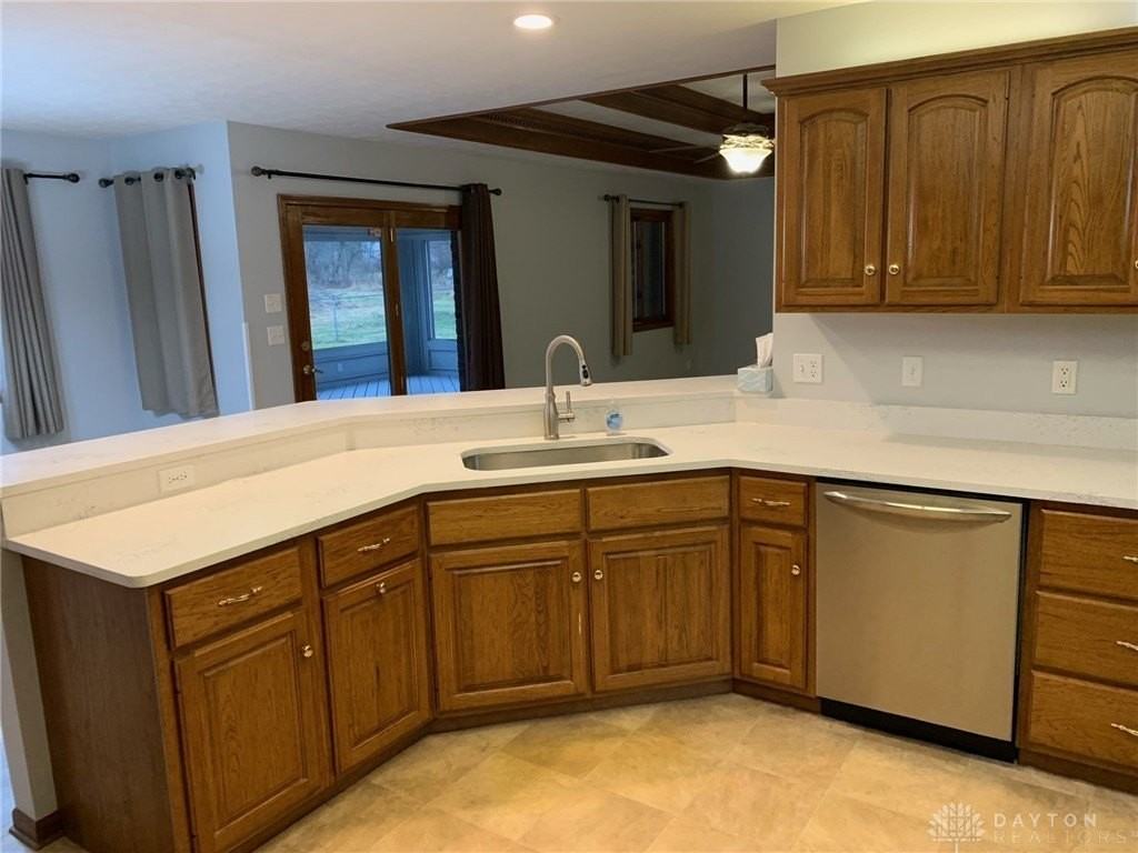 2549 Lantz Rd - Photo 7 of 23