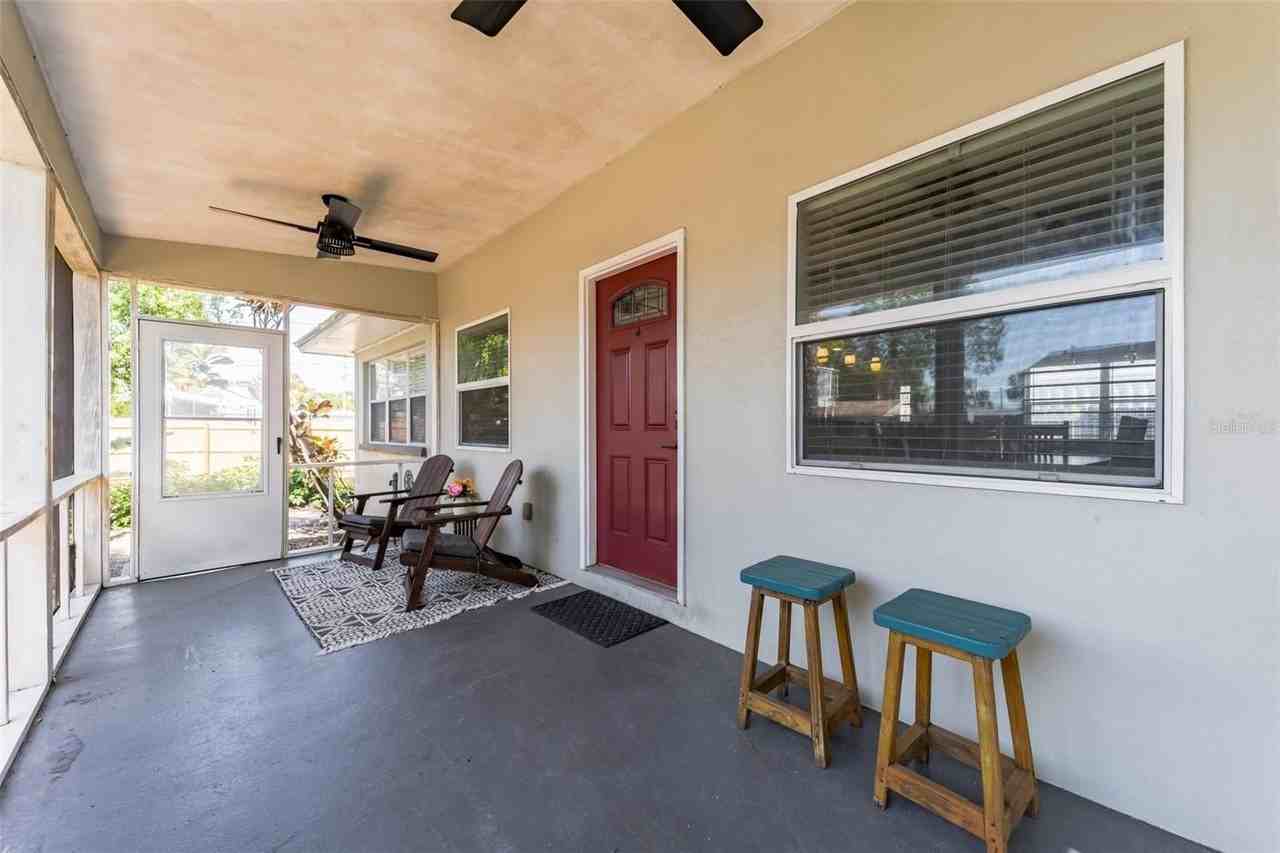 418 Lebeau St - Photo 5 of 33