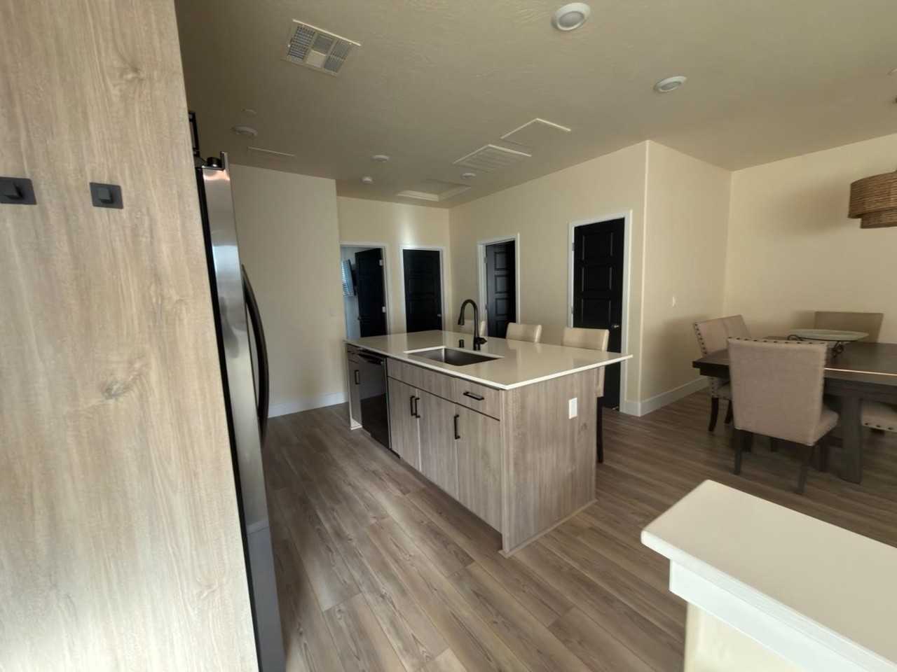 2897 E Tamarind Dr - Photo 7 of 22