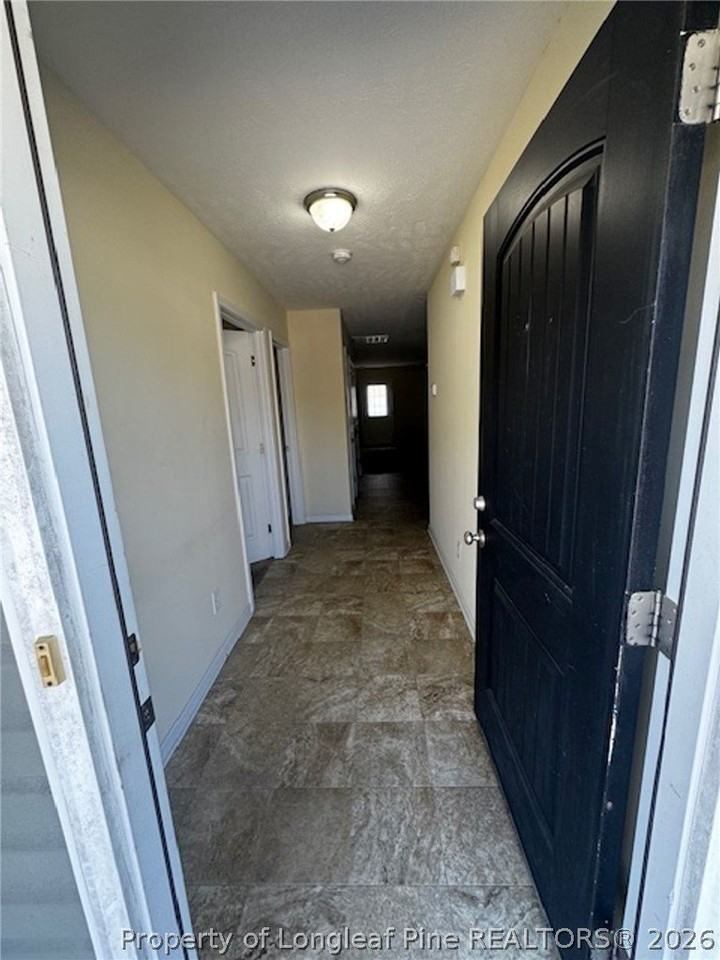103 Johnny Johnson St Unit B - Photo 2 of 15