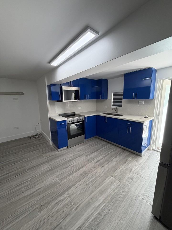 7 Sunset Rd #2 - Photo 2 of 5