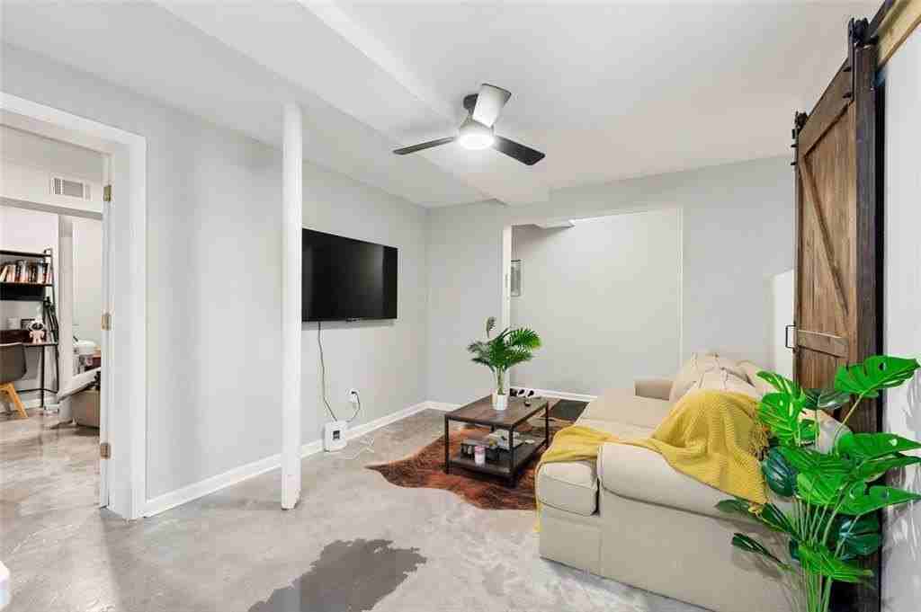 653 Somerset Ter Ne #3 - Photo 6 of 16