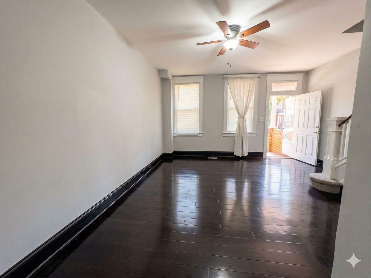 Barclay St - Photo 2 of 7