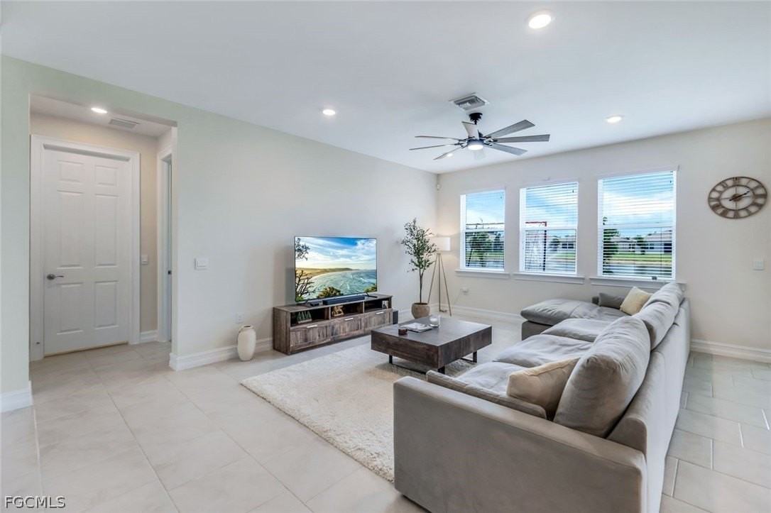 421 Coral Reef Pl - Photo 5 of 50