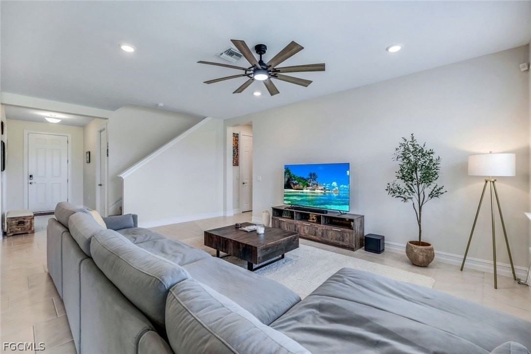 421 Coral Reef Pl - Photo 6 of 50