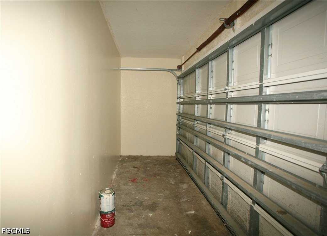 3417 28th St Sw - Photo 2 of 3