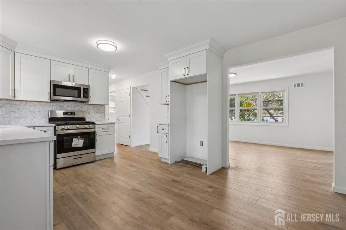 38 Lincoln Ave - Photo 5 of 18