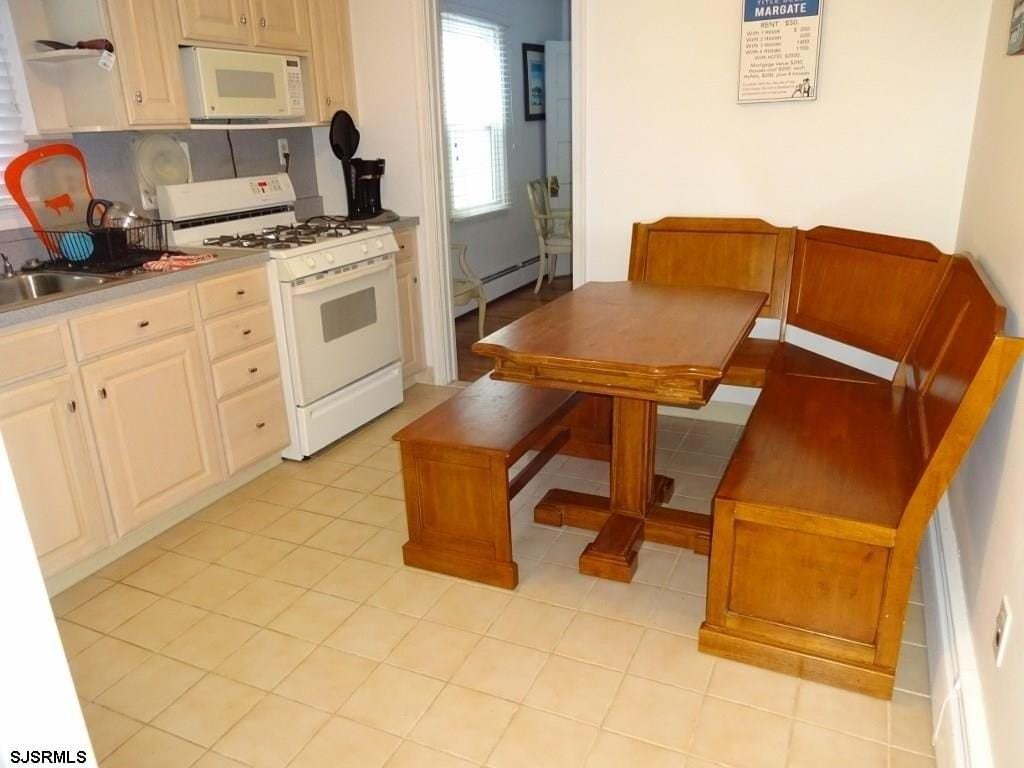 114 N Brunswick Ave - Photo 7 of 20