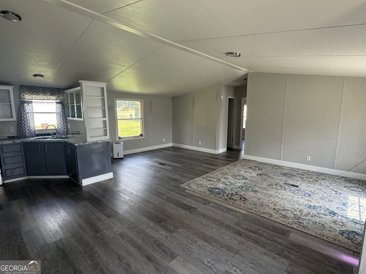 18 Mohican Maze - Photo 3 of 11