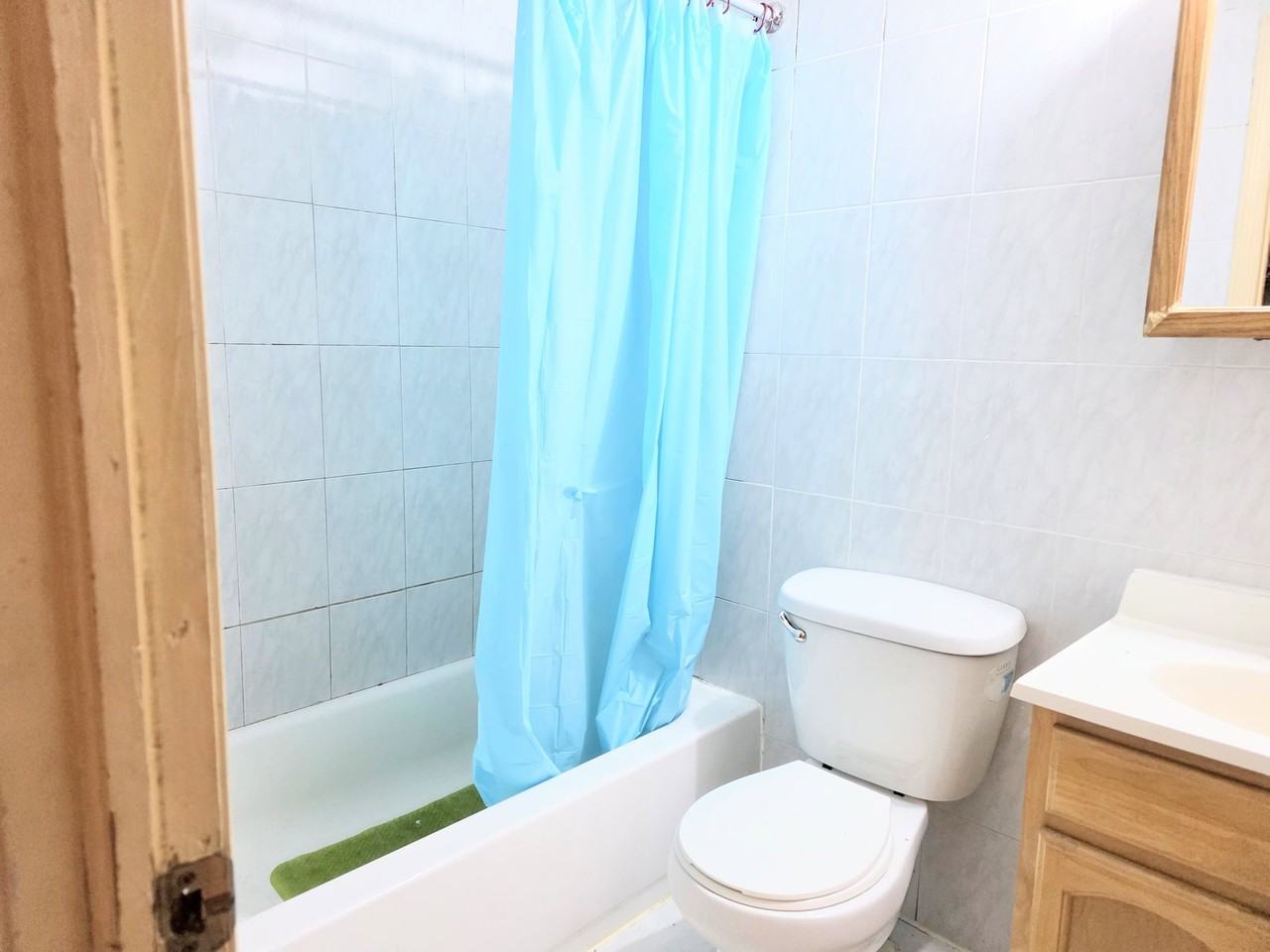 4th Ave #4F - Photo 2 of 8