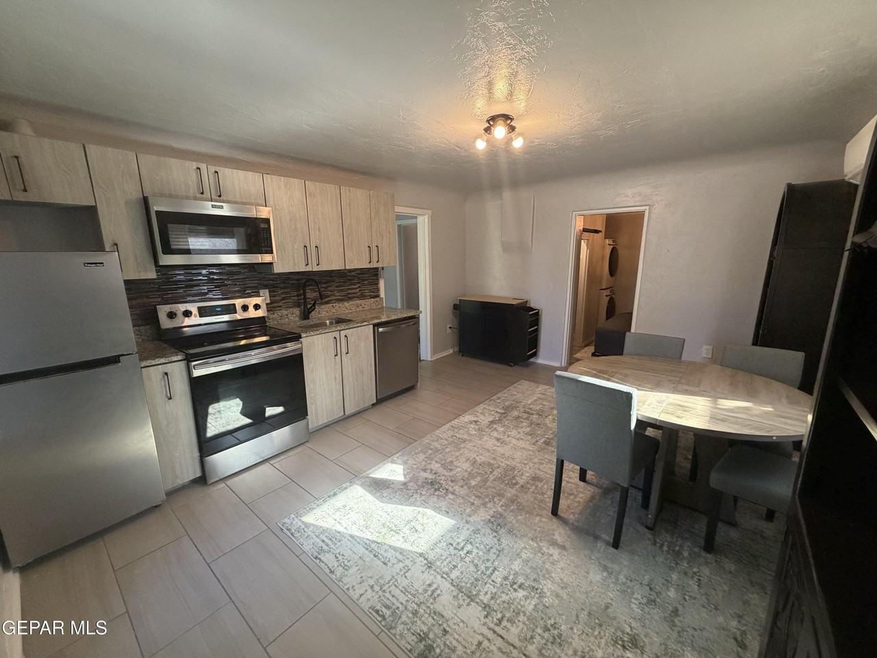 2618 Idalia Ave Unit A - Photo 4 of 21