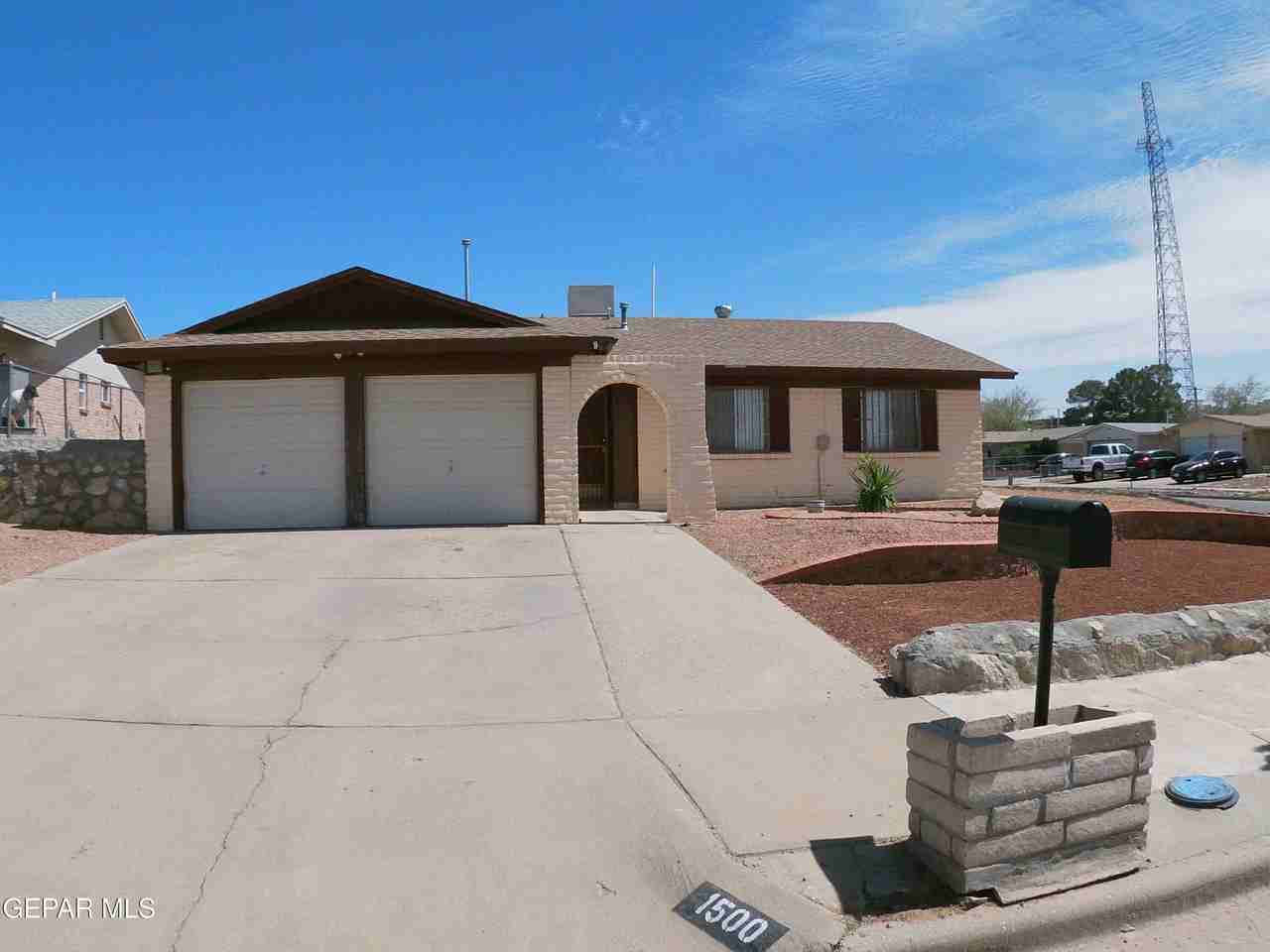 1500 Babe Hiskey Ln - Photo 2 of 39