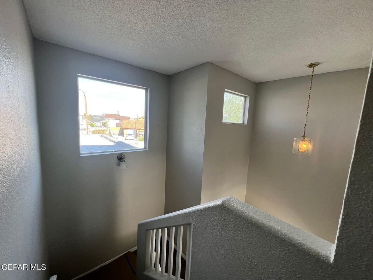 11013 Thatcher Pond Ln - Photo 7 of 15