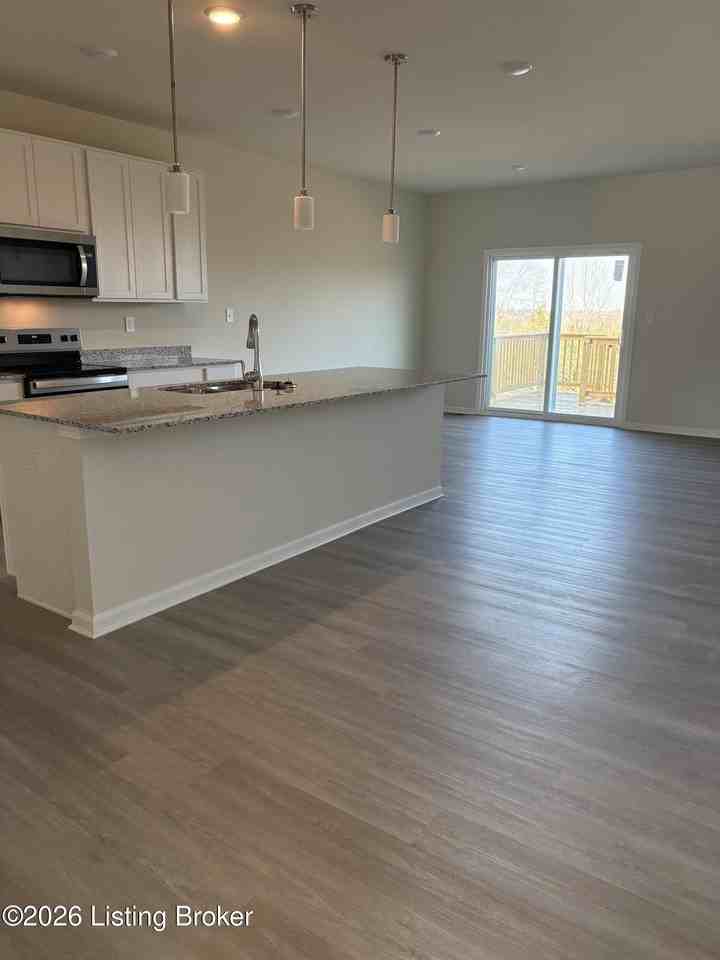 3011 Aiken Back Ln - Photo 5 of 31