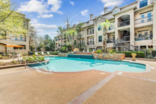 99 N Post Oak Ln - Photo 1 of 1