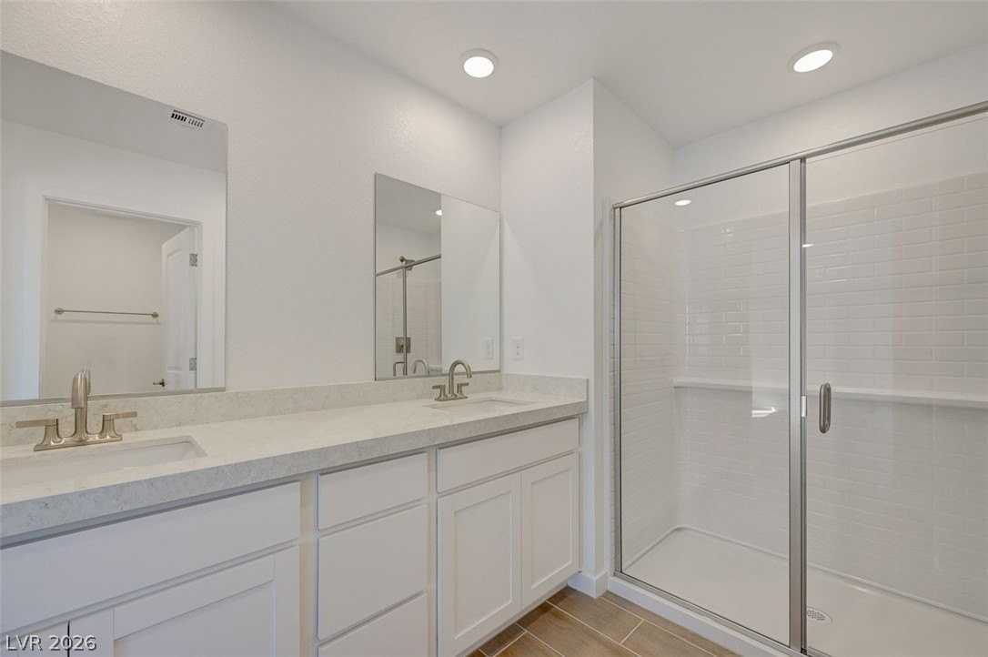 8532 W Agate Ave - Photo 2 of 47