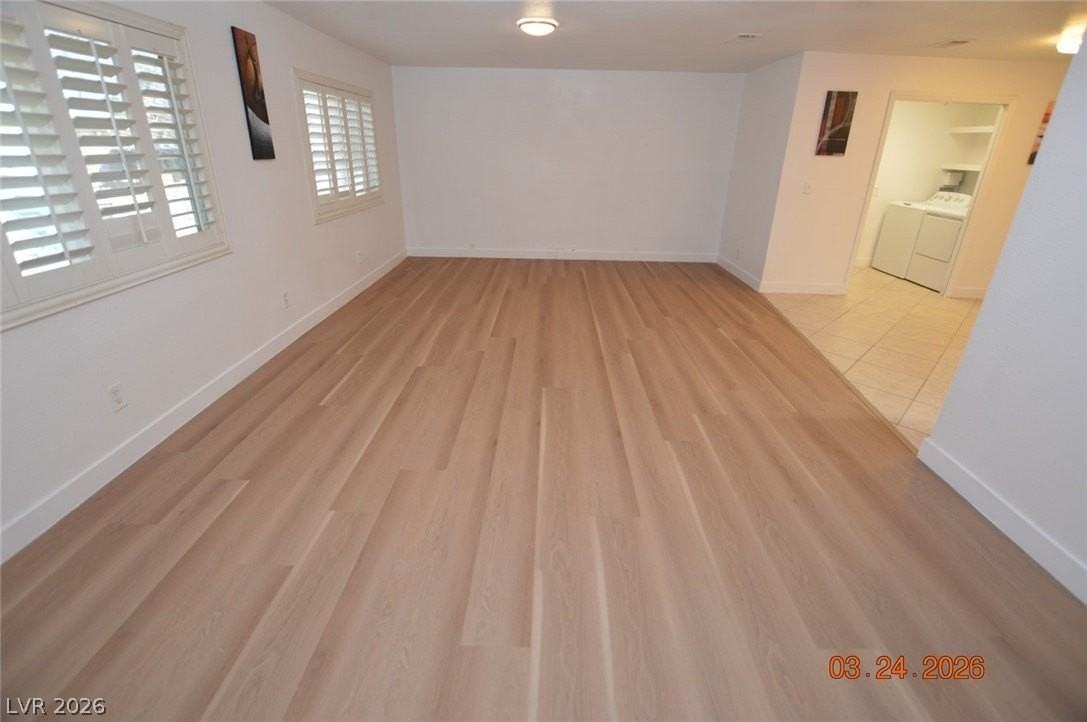 813 Carpenter Dr - Photo 4 of 18