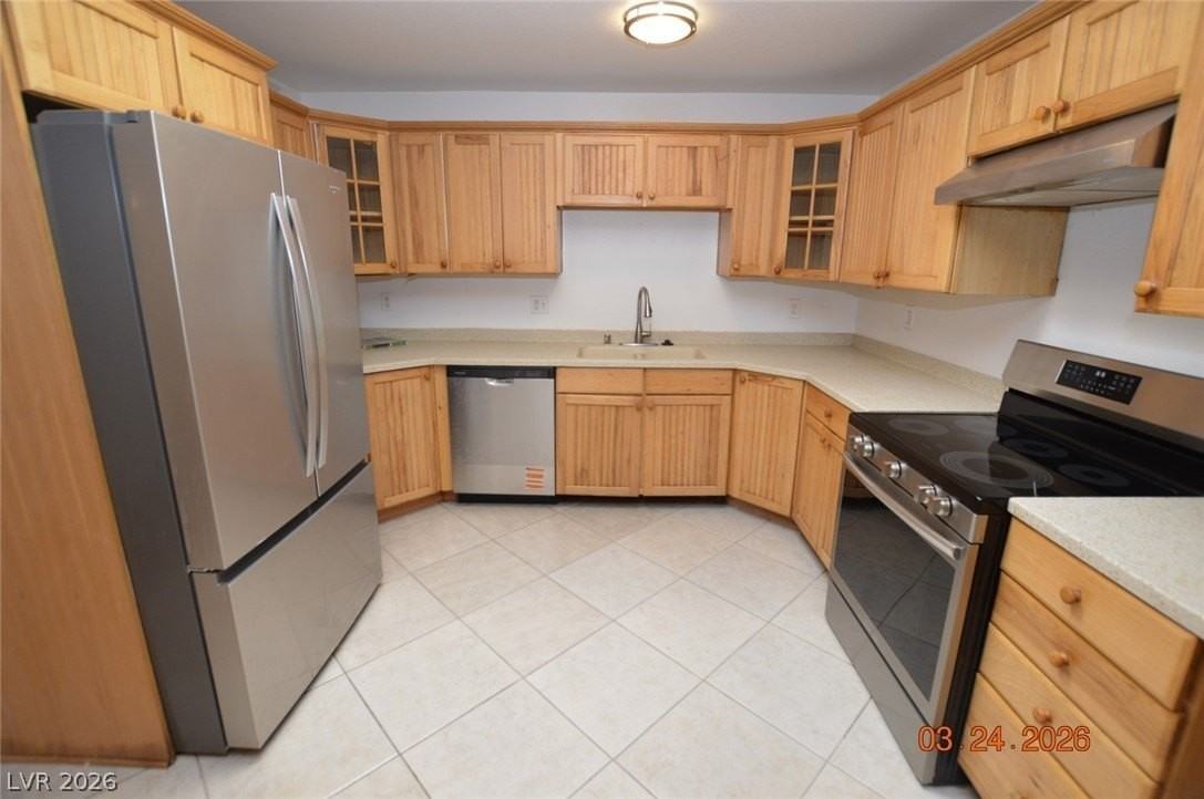 813 Carpenter Dr - Photo 7 of 18