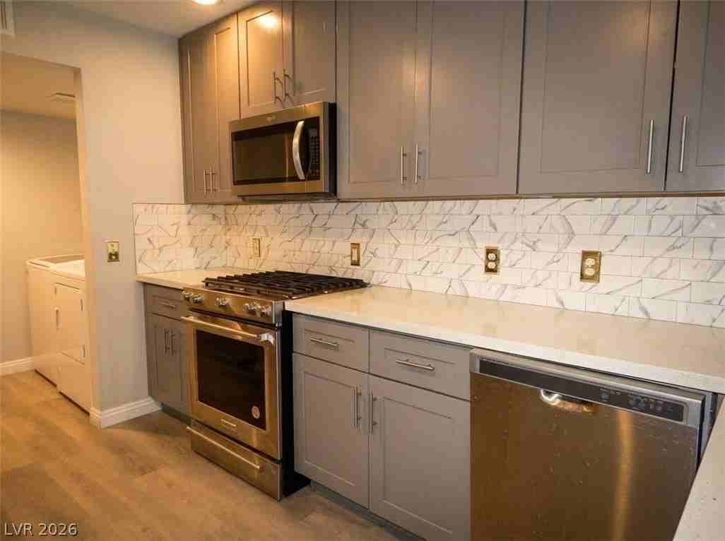 2816 Briar Knoll Dr - Photo 5 of 15