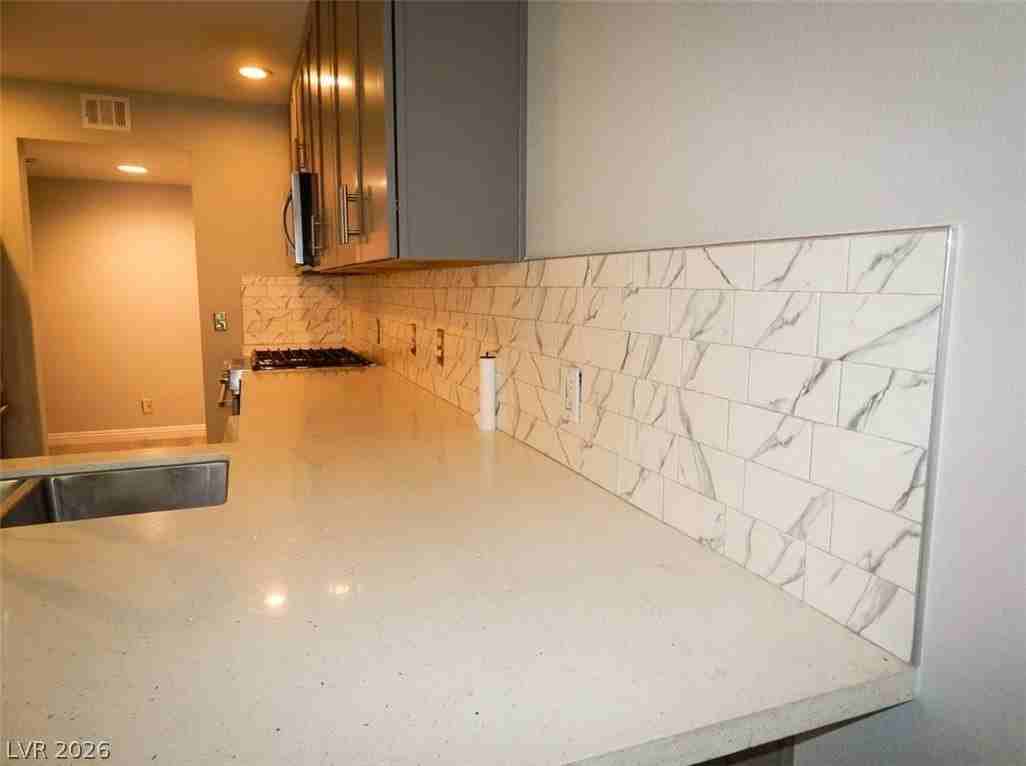 2816 Briar Knoll Dr - Photo 7 of 15