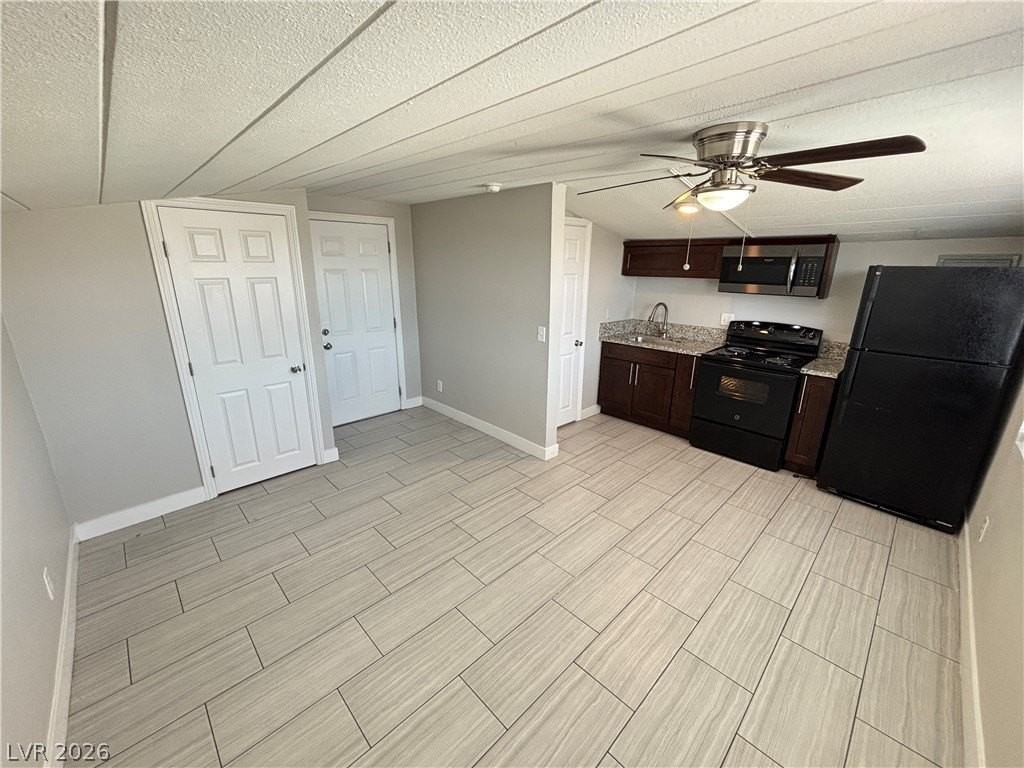 1601 Stewart Ave #4 - Photo 2 of 14