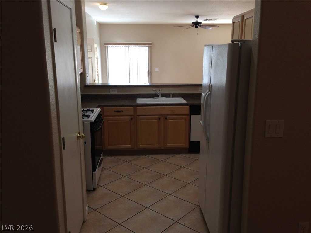 1617 Lefty Garcia Way - Photo 4 of 20