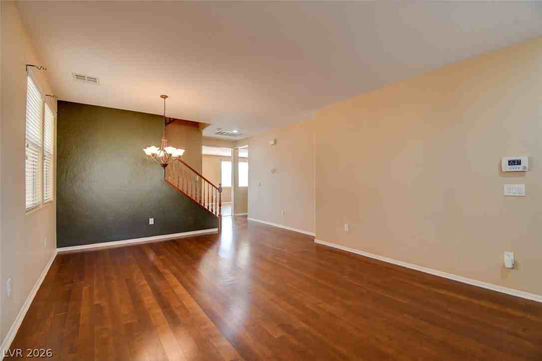 4013 Buteo Ln - Photo 3 of 17