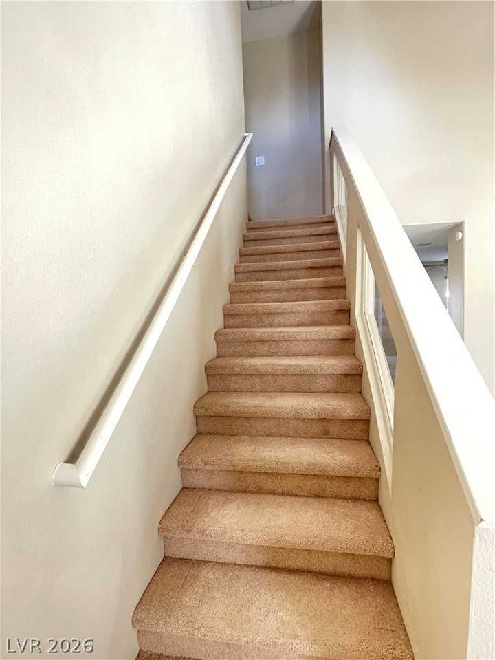 7512 Pacific Ridge Ave - Photo 7 of 45