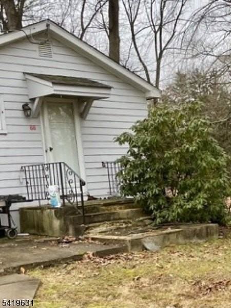 77 Wardle Ave - Photo 2 of 10