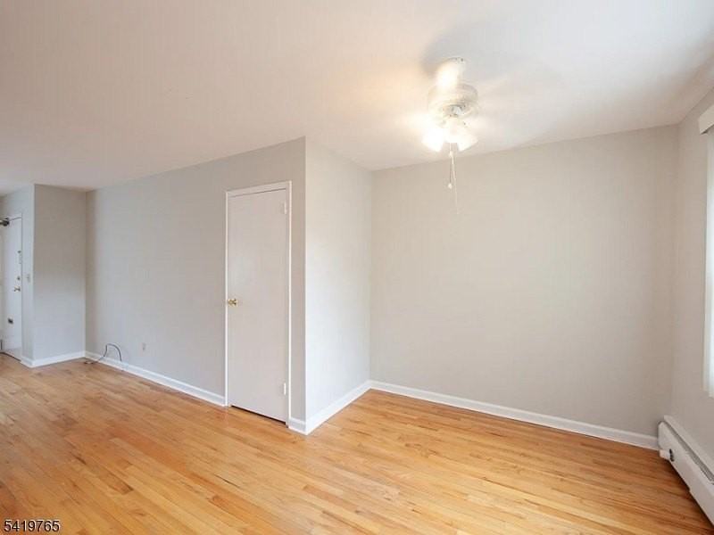 87 Roseland Ave #91 - Photo 3 of 9