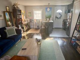 featured image of 10 Beech Spring Dr #3G