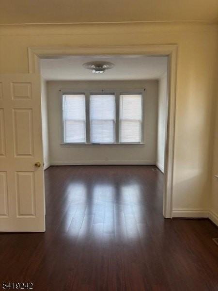 726 Garfield Ave - Photo 5 of 8