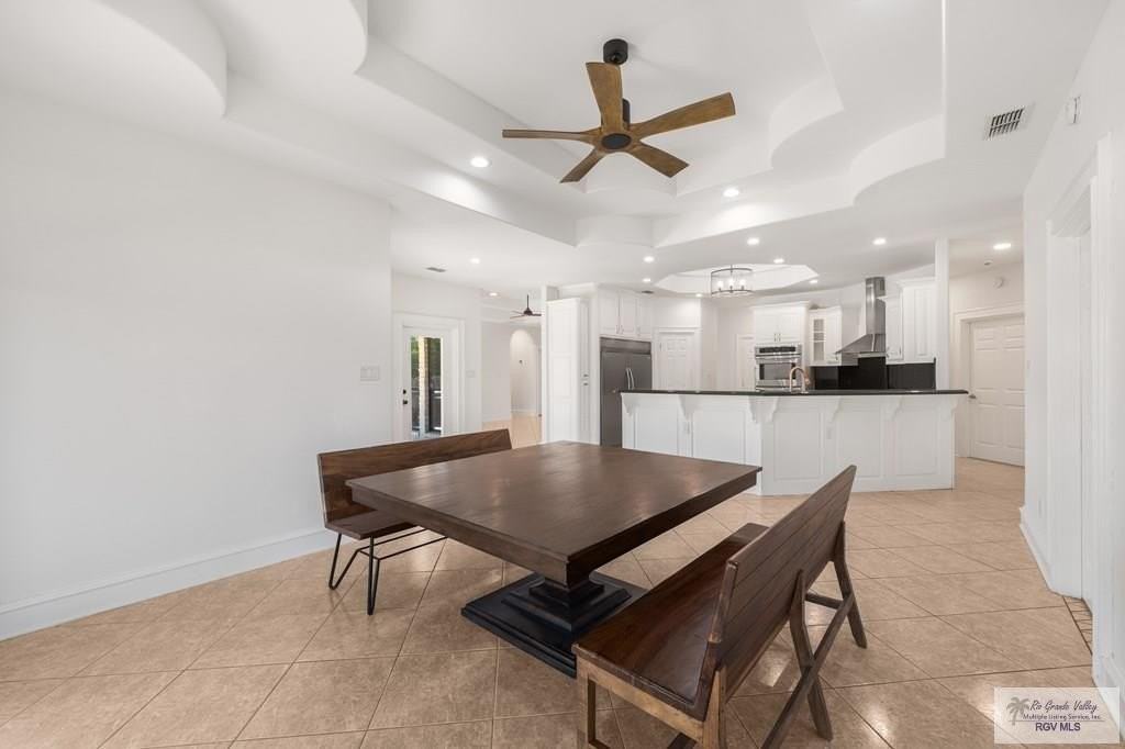 5684 Heron Cv - Photo 7 of 26