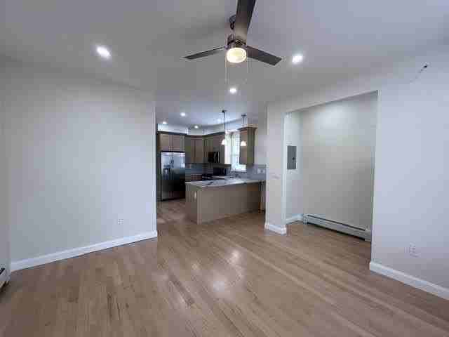 21 E 15th St #1 - Photo 6 of 20