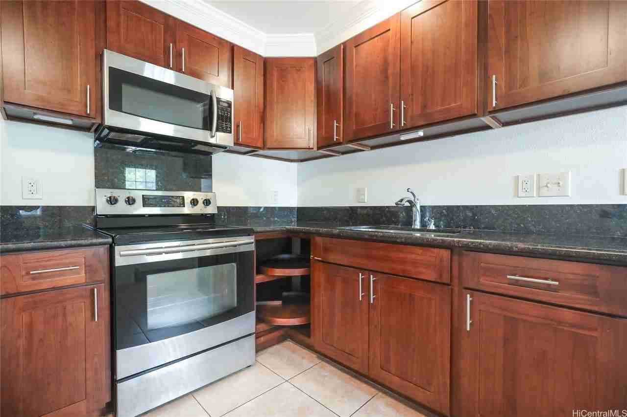 99-036 Moanalua Rd Unit A-1 - Photo 2 of 18