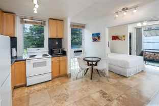 240 Liliuokalani Ave #201 - Photo 1 of 1