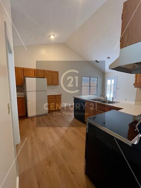 106 Warner Dr #1 - Photo 4 of 19